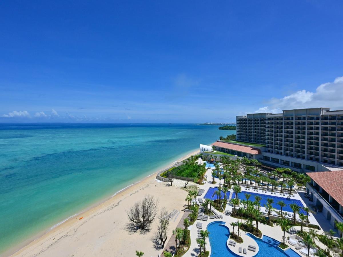 Ryukyu Hotel & Resort Nashiro Beach Itoman Exteriör bild Aerial view of the hotel